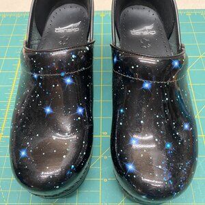 Dansko Stargazer Professional Patent Clogs, size US 8.5/9 - EU 39